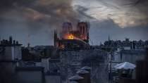 Vụ cháy Nhà thờ Đức Bà Paris: Cả thế giới ở bên nước Pháp!