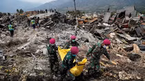 Indonesia: Từ thảm họa thiên nhiên đến vụ rơi máy bay lịch sử