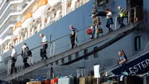 Hàng trăm du khách tàu Westerdam vẫn mắc kẹt tại Campuchia