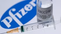 Nước phương Tây đầu tiên phê duyệt vaccine COVID-19