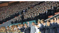 Ông Kim Jong-un chủ trì màn đồng diễn quy mô lớn tại Triều Tiên