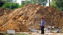 Nhân viên bảo vệ chết bất thường dưới hố công trình