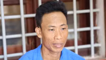 Bắt kẻ dọa giết hai mẹ con để dở trò đồi bại