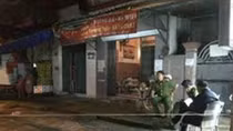 Dùng ô tô và súng giải quyết mâu thuẫn tính tiền cà phê