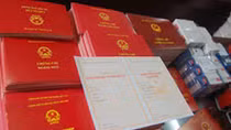 Phá đường dây “sản xuất” hơn 1.000 phôi bằng tốt nghiệp giả