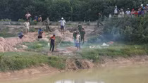 Nghi án nam công nhân bị đuổi đánh chết dưới kênh