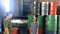 Nghi vấn đường dây tiêu thụ chất thải độc hại quy mô lớn ở Bình Dương