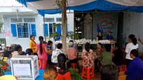  Bếp ăn nhân ái cho bệnh nhân nghèo vùng biên