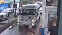 Hai nhân viên trạm BOT bị đánh đập dã man