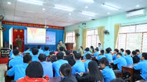 Nâng cao kiến thức về bình đẳng giới cho 200 học sinh