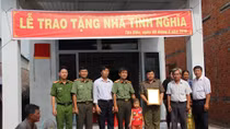 Tổng cục Hậu cần - Kỹ thuật và Công an tỉnh Tây Ninh trao tặng nhà tình nghĩa