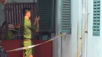 Ghen tuông dùng xăng đốt vợ rồi "cùng cháy"