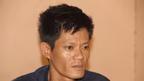 Người phụ nữ xa chồng bị người tình dùng ảnh ân ái tống tiền