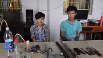 Mang roi điện, mã tấu "phòng thân" lúc đi buôn ma túy