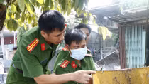 Nổ bình khí nén, chủ tiệm vá lốp ô tô tử vong