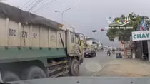 Xác minh clip đoàn xe ben ngang nhiên vượt đèn đỏ 