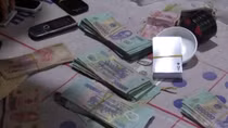 Nhóm “giang hồ” nhiều tiền án tổ chức tụ điểm đánh bạc trong vườn tràm