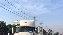 Tài xế container chạy ẩu cán chết nữ công nhân