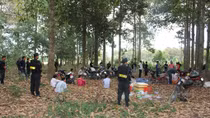 Triệt phá đường dây đánh bạc trong rừng có quy mô cực lớn
