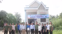 Tuổi trẻ An ninh tặng nhà nhân ái cho đoàn viên nghèo