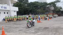 Nâng cao kỹ năng lái xe mô tô phân khối lớn an toàn cho Cảnh sát giao thông