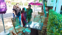 Người phụ nữ nhặt được 300 triệu đồng tìm người trả lại