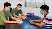 Xử phạt “phượt thủ” lên tiktok “dạy” khai báo y tế gian dối