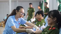 Hơn 500 Cảnh sát hiến máu vì đồng đội thân yêu
