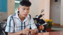 Bắt kẻ trốn truy nã về chúc Tết gia đình