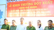 Khen thưởng đột xuất các tập thể, cá nhân phá nhanh vụ cướp taxi