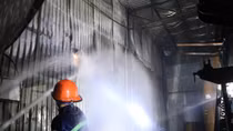 Cháy lớn khu nhà xưởng công ty ở Bình Dương
