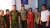 Công an Tây Ninh tặng “Mái ấm hội viên” cho người phụ nữ nghèo