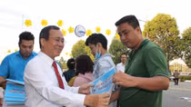 Chuyến xe nghĩa tình đưa hơn 3000 công nhân về quê đón Tết