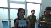 Kịp thời khống chế đôi tình nhân “thủ” súng và hàng trắng