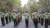 Dâng hương tri ân anh hùng, liệt sỹ Đoàn U70 và Ban An ninh Tây Ninh