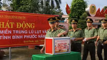Công an Bình Phước quyên góp hơn 93 triệu đồng ủng hộ đồng bào miền Trung