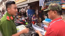 Phát hơn 19400 tờ rơi tuyên truyền pháp luật tại Bình Dương