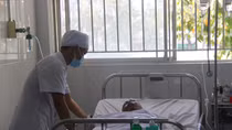 Trục chảo nấu kim loại không ổn định, gây bỏng cho công nhân