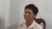Sòng bạc đánh bài lúi bị triệt phá, bắt 11 đối tượng
