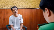 Tạm giữ đối tượng côn đồ gây thương tích cho chiến sỹ Công an