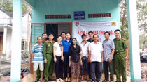 Bàn giao nhà tình nghĩa cho hộ nghèo tại Quảng Nam