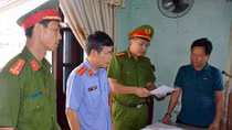 Sai phạm trong đền bù hỗ trợ tái định cư, 3 cựu cán bộ bị khởi tố