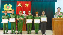 Công an Quảng Nam khen thưởng tập thể, cá nhân có thành tích xuất sắc
