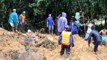 Thông tin mới nhất vụ lở núi đè sập căn nhà khiến 9 người thương vong