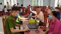 Ra đảo làm hồ sơ cấp CCCD