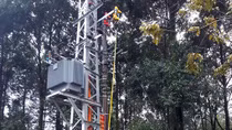 Khắc phục hư hỏng trạm biến áp khiến hàng trăm hộ dân mất điện