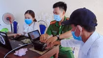 Đảm bảo thực hiện “mục tiêu kép” trong chiến dịch cấp căn cước công dân
