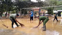Tây Giang hoang tàn sau lũ dữ