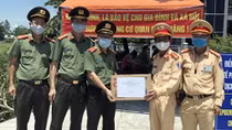 Động viên lực lượng tham gia 'tuyến đầu' chống dịch