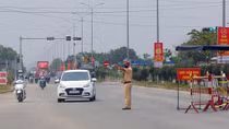 Giám đốc Công an Quảng Nam động viên cán bộ chiến sỹ phòng chống COVID-19